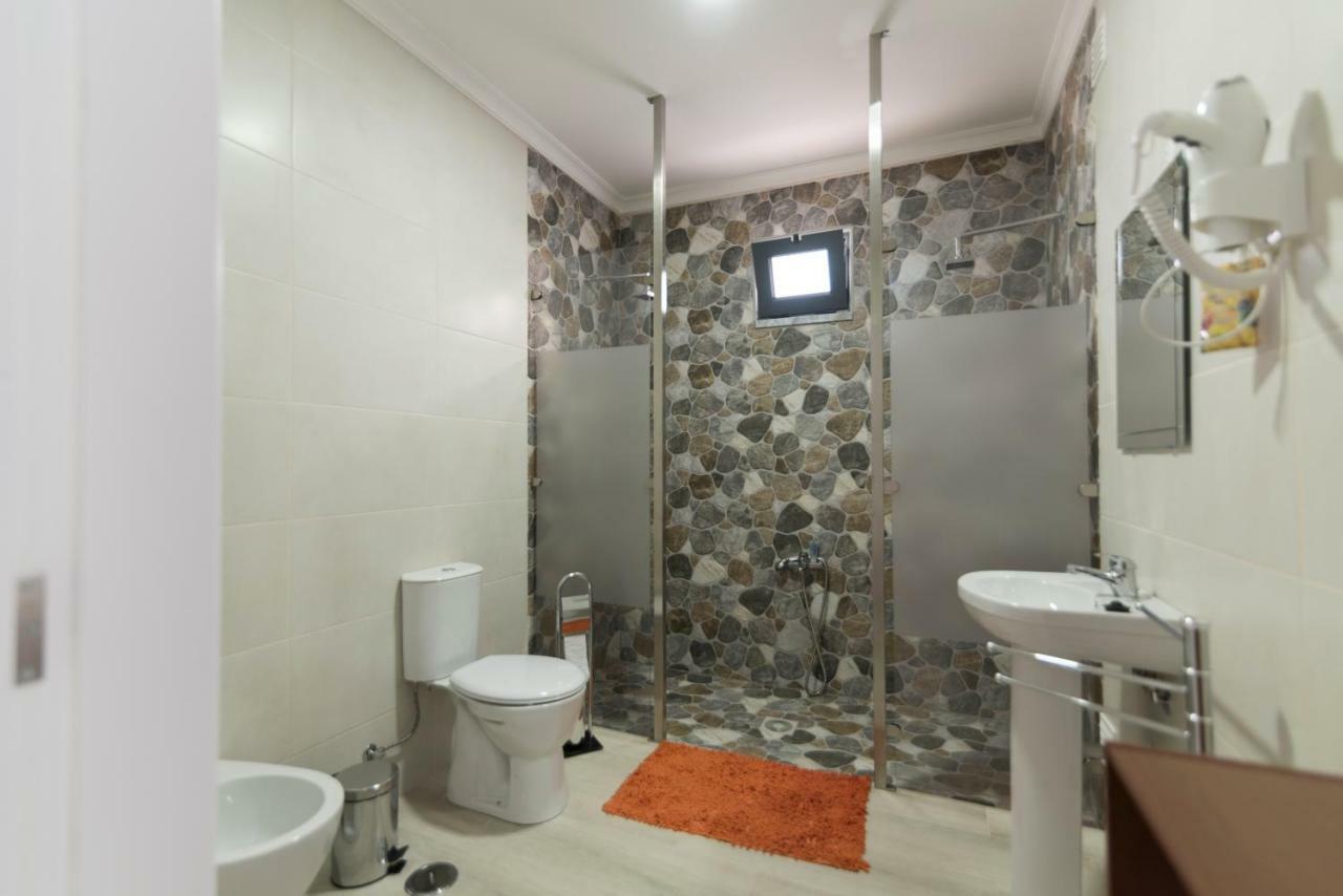 Villa Ua Pias  Luaran gambar